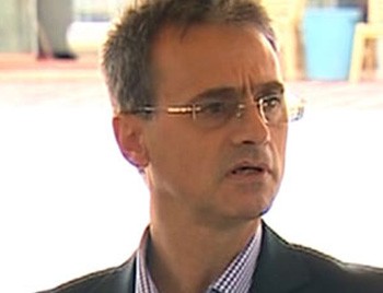 O müdür bakın kim çıktı!