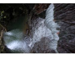 Çaylıoğlu Beldesindeki Şelaleler Keşfedilmeyi Bekliyor