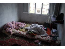 Elyaf Deposunda Yangın Çıktı, Üst Katlardaki 2 Kız Kardeş Dumandan Öldü