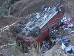 Hurdaya Dönen Arabadan Kurtuldu