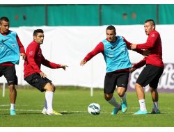 Emre Çolak: Romanya Ve Macaristan Maçlarından 6 Puan Bekliyoruz