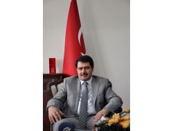 Vali Şahin: Gençlere Öncelikle İnsan Sevgisini Vermeliyiz