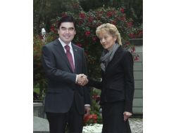 Berdimuhamedov, İsviçre'deki Temaslarına Devam Ediyor