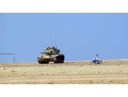 Genelkurmay Başkanı Suruç'a Geldi, Sınırda Tank Tatbikatı Yapıldı