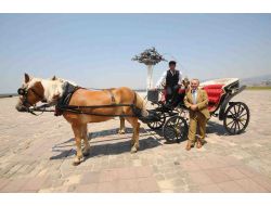 İzmirli Faytonu Yeniden Keşfetti