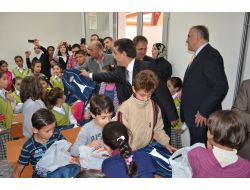 Suriyeli Minikler Derslerinden Geri Kalmayacak