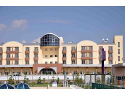 Türkiye’nin İlk Termal Huzurevinde Yılda Bin 500 Yaşlı Tedavi Görecek