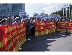 Büyükşehir Önünde Kentsel Dönüşümü Protesto Ettiler
