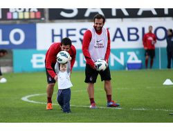 Trabzonspor'da Kaleci Tolga Düz Koşulara Başladı