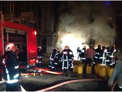 Topkapı'da Korkutan Yangın