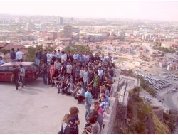 Üniversite Öğrencileri Üstü Açık Otobüslerle Başkent'i Keşfe Çıktı