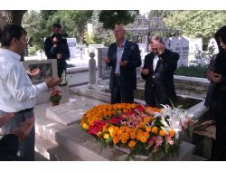 Yönetmen Halit Refiğ Dualarla Anıldı