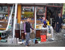 Yağmur Ve Soğuk Hava Sobacıların Yüzünü Güldürdü