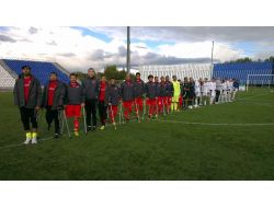 Ampute Milliler Yarı Finalde