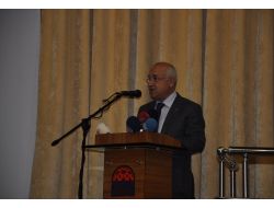 Çiçek: Dünyaya Türkçe Öğretenleri Takdir Etmek Lazım