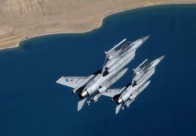 Sınırda Sıcak Saatler