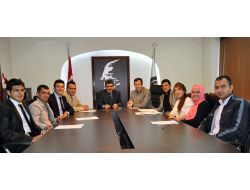 Midyat Sydv'ye Alınan 8 Sosyolog Sözleşmelerini İmzaladı