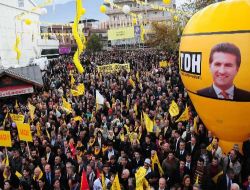 "Çömezlerini Gönderme, Gücün Yetiyorsa Sen Gel"