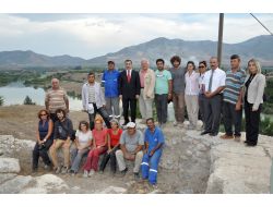 Tarihi Misis Antik Kenti Gün Yüzüne Çıkıyor