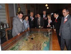 Onarılan Ankara Lisesi Müzesi Törenle Açıldı