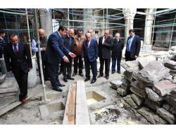 Vali Öztürk Çifte Minareli Medrese’de İncelemede Bulundu