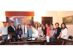 Mesut Özil'e 'Sevgi, Barış, Dostluk Ödülü' Verilecek