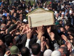 Gülen Hocaefendi'nin Kardeşi Ebediyete Uğurlandı