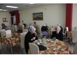 Atina-pire Başkonsolosu Altuntaş’ın Huzurevi Ziyareti, Rumları Duygulandırdı