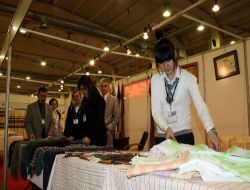 Öğrencilerin Hazırladığı Tekstil Ürünleri Fuarda Büyük İlgi Gördü