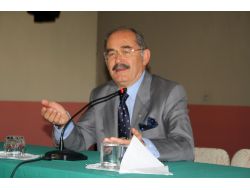 Büyükerşen’in ‘Sınırsız Yetkisine’ Mahkeme 3. Kez Dur Dedi