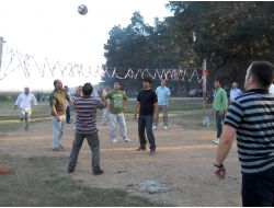 Akegder Öğretmenleri Piknikle Bir Araya Getirdi