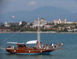Turizm Sezonu Bitti, Sektör Çalışanları İsşiz Kalınca Psikolojik Çöküntüye Uğradı