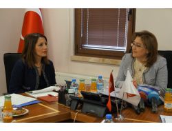 Şiddet Önleme Ve İzleme Merkezleri 14 İlde Faaliyete Geçiyor