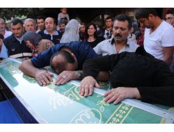 Kalp Krizi Sonucu Öldüğü İddia Edilen Liseli Son Yolculuğuna Uğurlandı