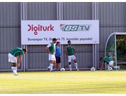 Bursaspor'da Ozan İpek Antrenmana Çıkmadı