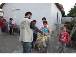 İhh’den Kış Öncesi Suriyelilere 3 Bin Battaniye