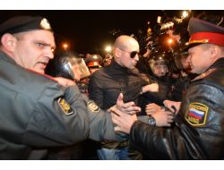 Putin Karşıtı Muhalif Lider Udaltsov Gözaltında, 10 Yılla Yargılanacak