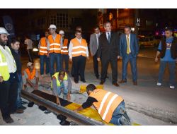 Bursa'da Tramvay Çalışmaları Gece de Sürüyor