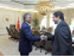 Pakistan Devlet Bakanı KÖŞK'te..