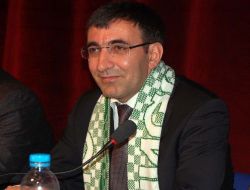 Bakan Yılmaz: Şiddet Kullananlar Fikirlerine Güvenmeyenlerdir