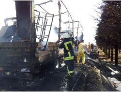 Mobilya Yüklü Tır Alev Alev Yandı