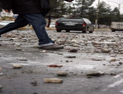 Diyarbakır'daki Gösterilerde 15 Kişi Gözaltına Alındı!