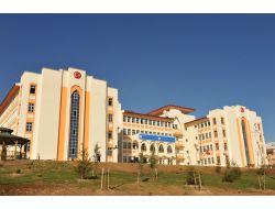 Van Valisi: Toki'nin Yaptığı Okullara Atatürk, İnönü İsimleri Verildi