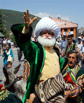 Gaziantep Büyükşehir Belediyesi Halk Oyunları Topluluğu, Nasrettin Hoca Şenlikleri'ne renk katacak!