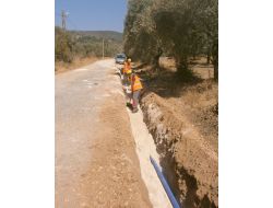 İzsu Bayındır'a 20 Kilometrelik Şebeke Döşüyor