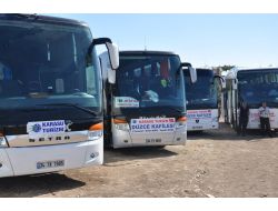 Kutsal Topraklara Karayolu İle Giden Türk Hacı Adayı Kafilesine Irak Engeli