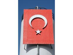 Balıkesir'e Gelenleri Dev Türk Bayrağı Karşılıyor