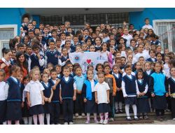 Sındırgı'da Üç Okula Daha Beyaz Bayrak Verildi