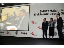 Kadına Şiddete Karşı Hazırlanan Panik Butonları Dağıtıldı