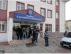 Elmalı'da Uyuşturucu Operasyonu